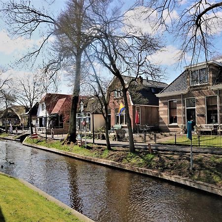 Lodge In Giethoorn With Breakfast Exterior foto